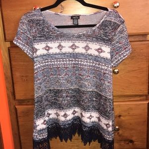 Rue21 knit shirt